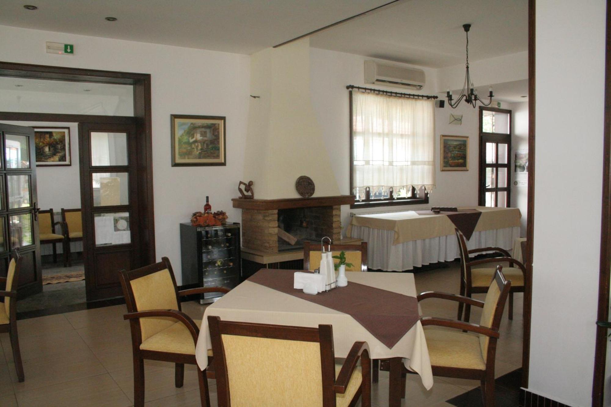 Family Hotel Bile Beli Osŭm 외부 사진