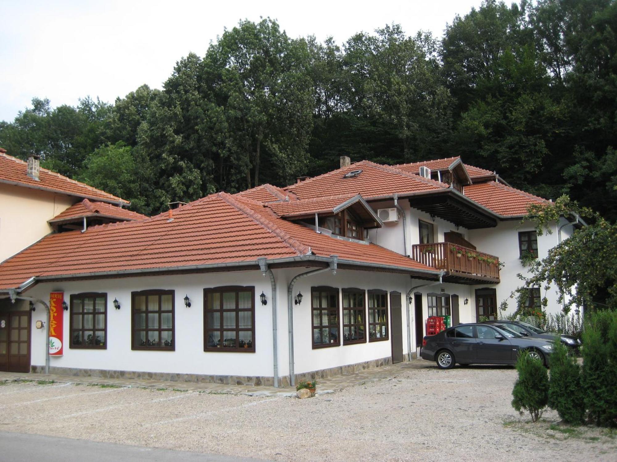Family Hotel Bile Beli Osŭm 외부 사진