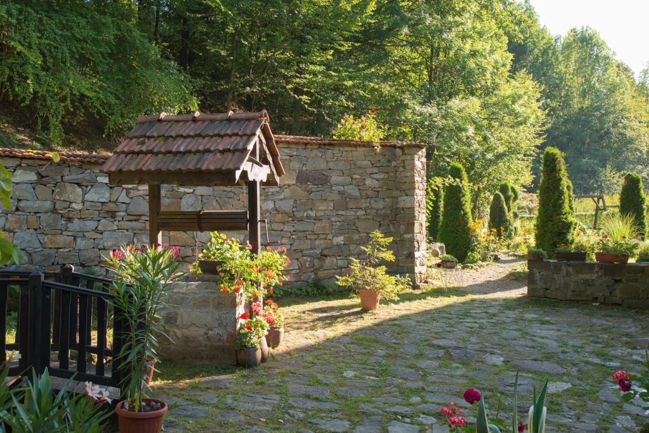 Family Hotel Bile Beli Osŭm 외부 사진